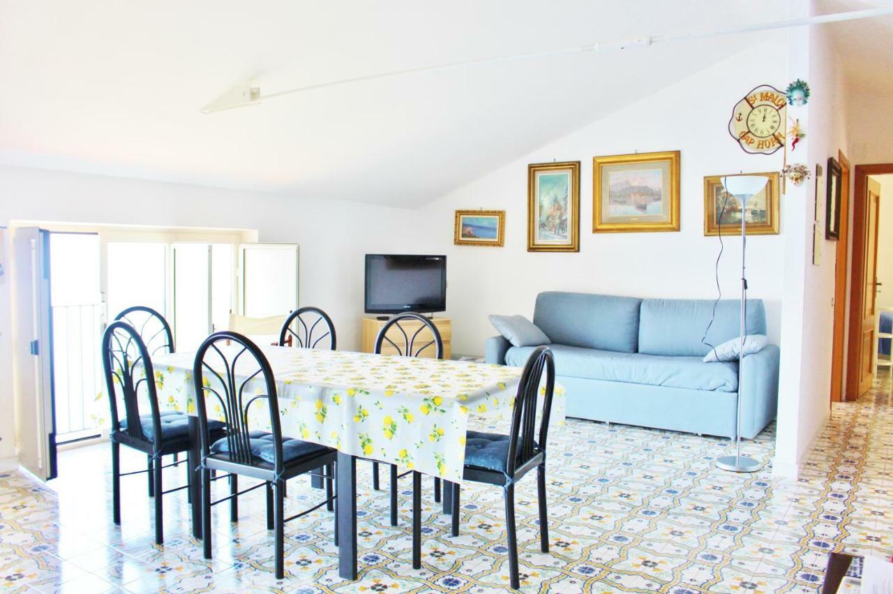 Furore Casa Vacanza Екстер'єр фото