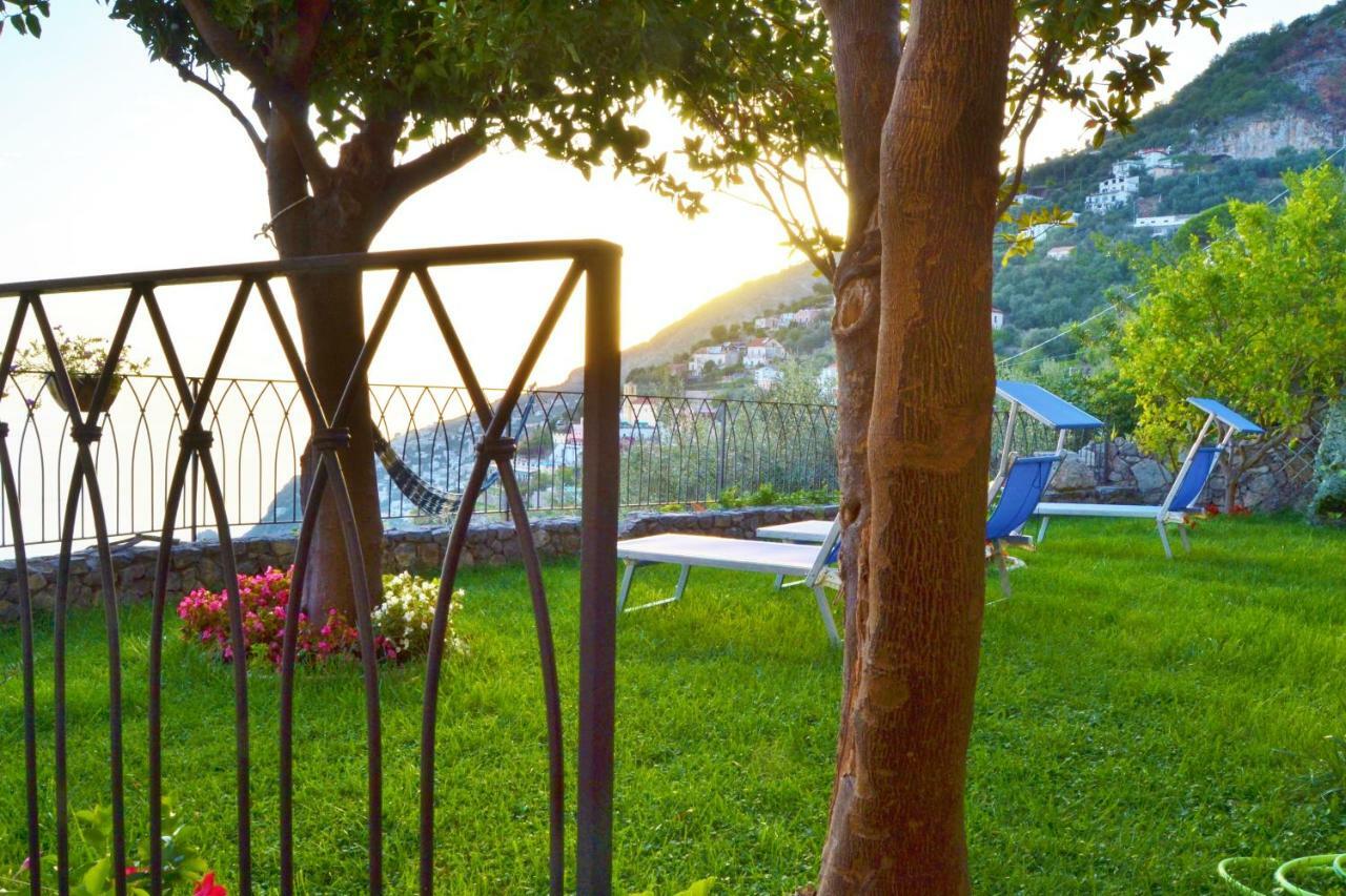 Furore Casa Vacanza Екстер'єр фото